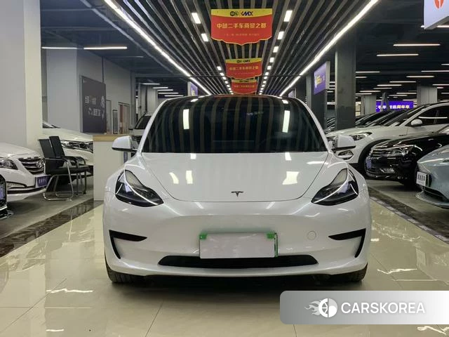 Tesla Model 3 2023 Белый из Китая, фото 5