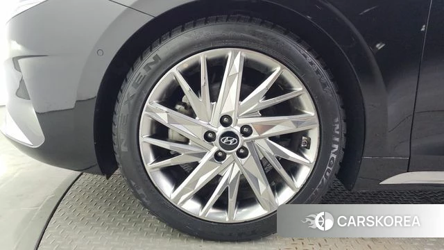 Hyundai The New Grandeur IG id 4396128 из Кореи 30