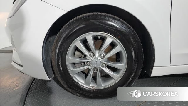 Hyundai The New Avante AD id 4530455 из Кореи 31