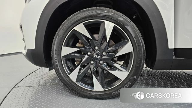 Kia Seltos id 4529840 из Кореи 15