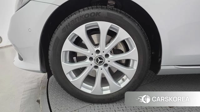 Mercedes-Benz E-Class W213 id 4465605 из Кореи 25