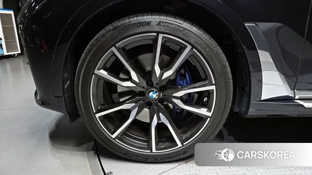 BMW X7 (G07) id 3307077 из Кореи 15