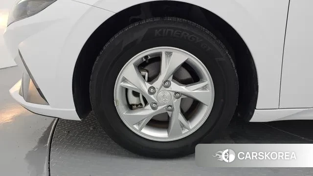 Hyundai Avante (CN7) id 2939485 из Кореи 15