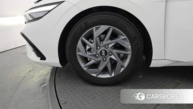 Hyundai The New Avante (CN7) id 3798236 из Кореи 15