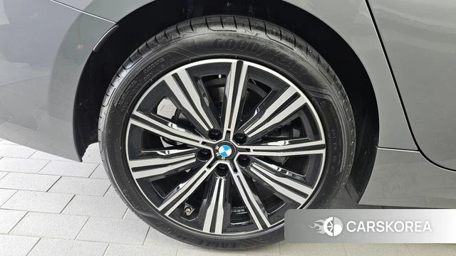 BMW 3 Series (G20) id 4617560 из Кореи 15