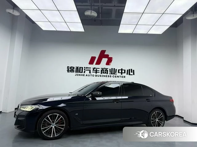 BMW 5 series 2022 Черный из Китая, фото 5