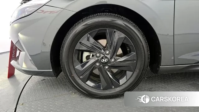 Hyundai Avante Hybrid (CN7) id 3576582 из Кореи 15