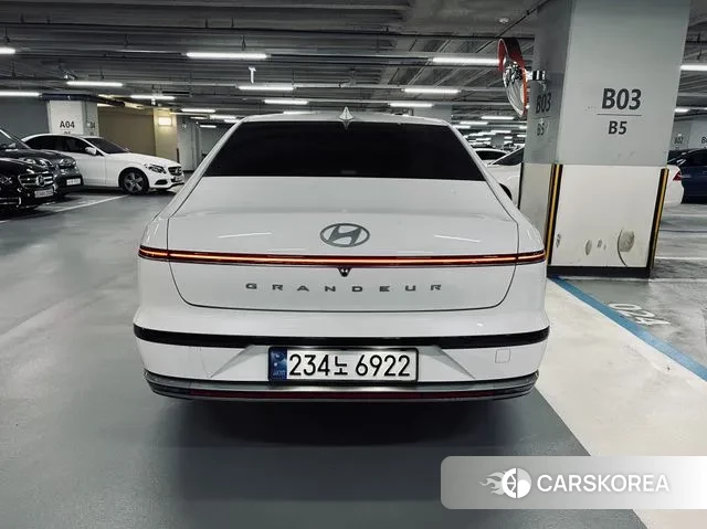 Hyundai Grandeur (GN7) id 3294559 из Кореи 15