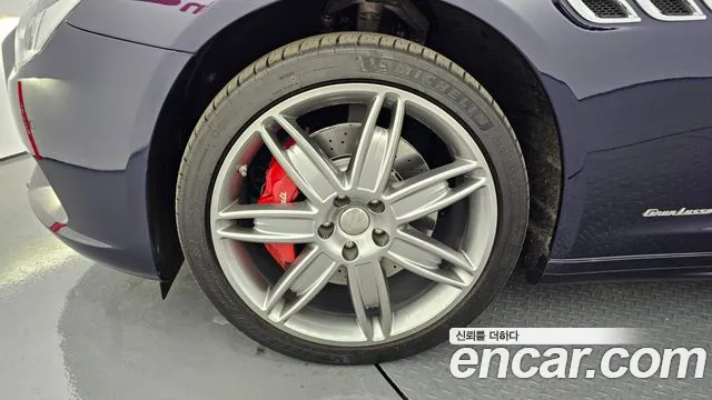 Maserati Quattroporte id 2604696 из Кореи 15