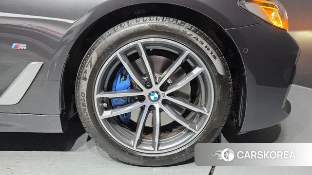 BMW 5 Series (G30) id 3722438 из Кореи 15