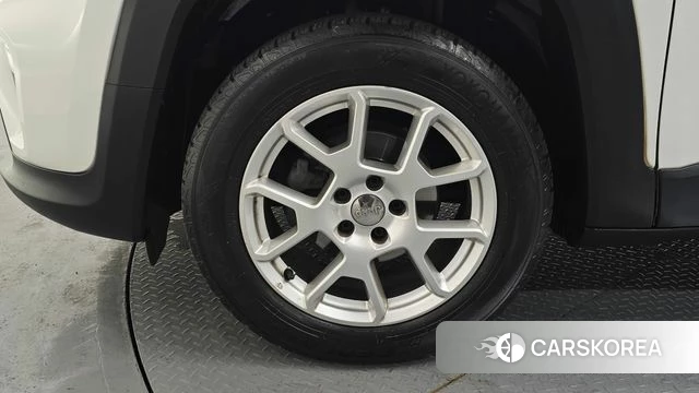 Jeep Renegade id 4647241 из Кореи 26