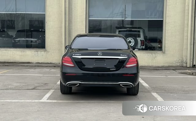Mercedes-Benz E-class id 4213637 из Китая 11