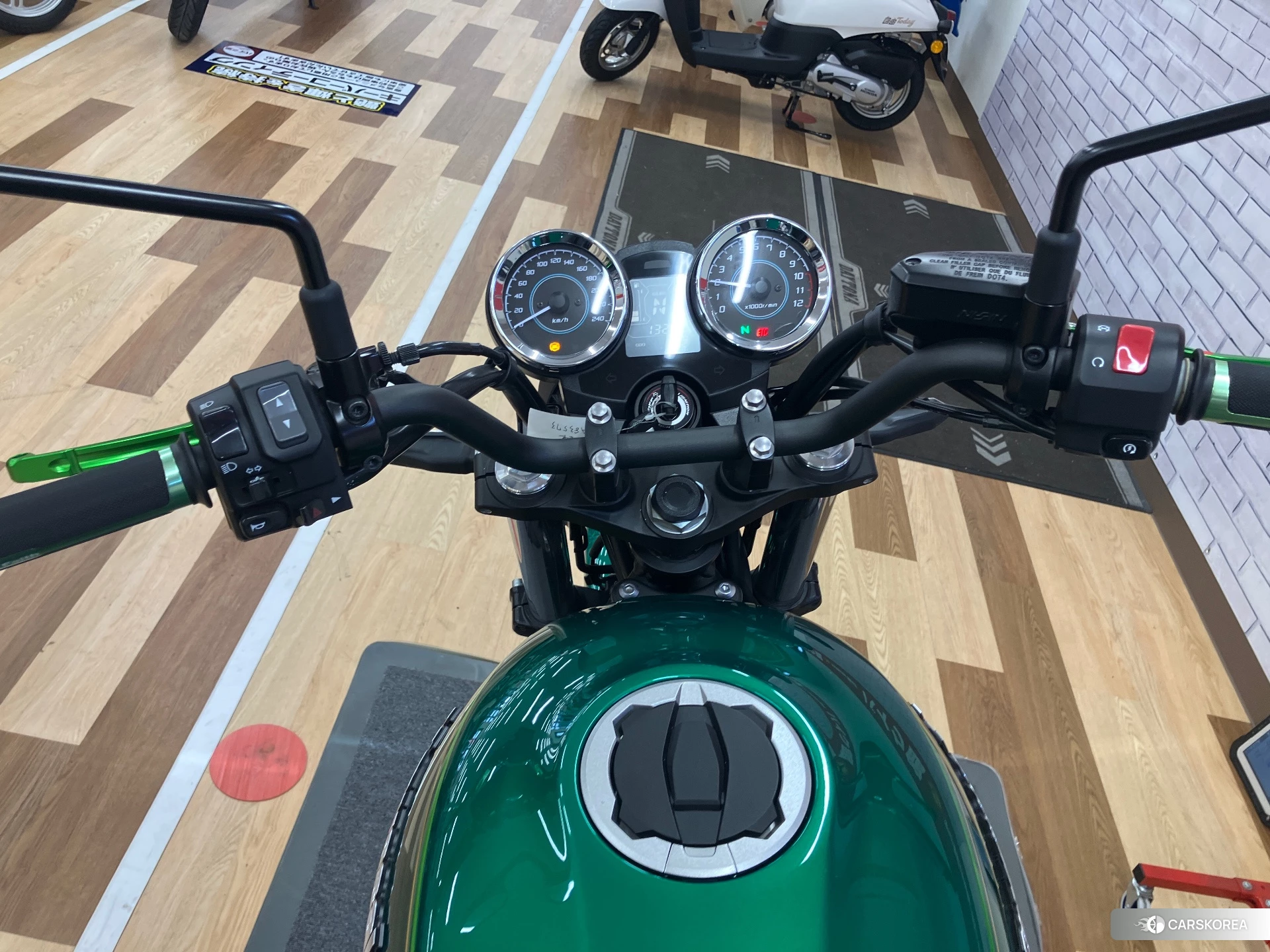 Kawasaki Z650RS 2022 из Японии, фото 4