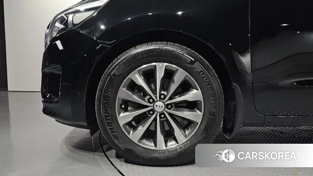 Kia All New Carnival id 2982016 из Кореи 15