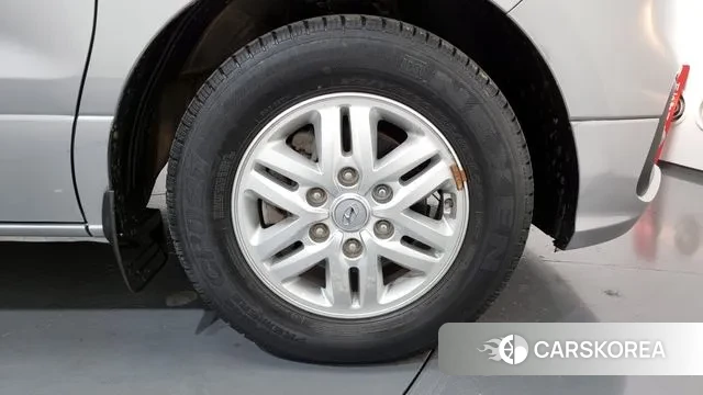 Hyundai The New Grand Starex id 3449104 из Кореи 15
