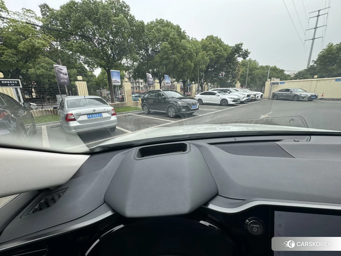 Lexus NX id 4467472 из Китая 8