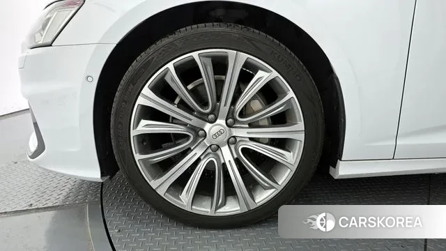 Audi A6 (C8) id 3008580 из Кореи 15