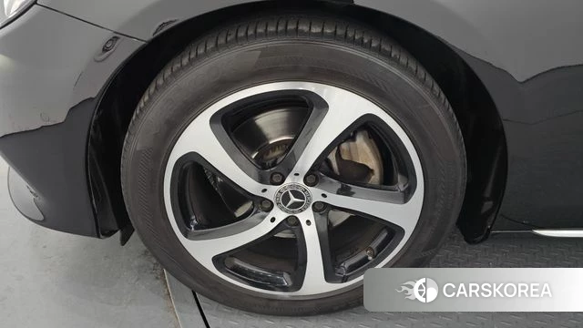 Mercedes-Benz E-Class W213 id 3828581 из Кореи 15