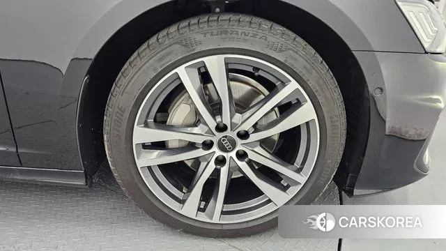 Audi A6 (C8) id 3359854 из Кореи 15