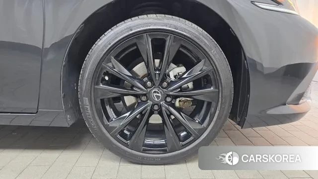 Lexus ES300h 7th generation id 3566173 из Кореи 15