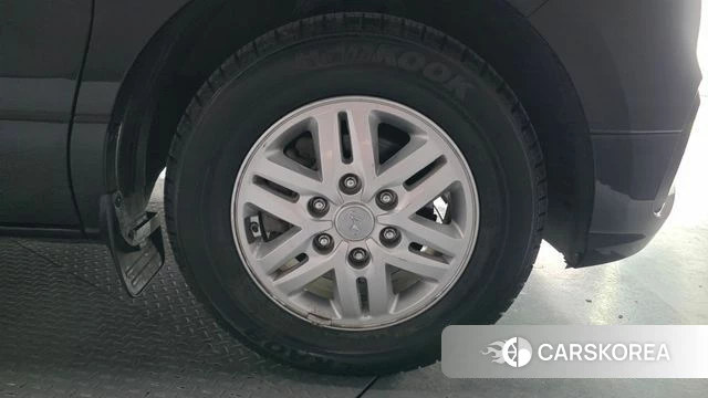 Hyundai The New Grand Starex id 3886618 из Кореи 15