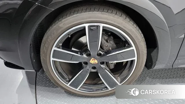 Porsche Cayenne (PO536) id 3745844 из Кореи 15