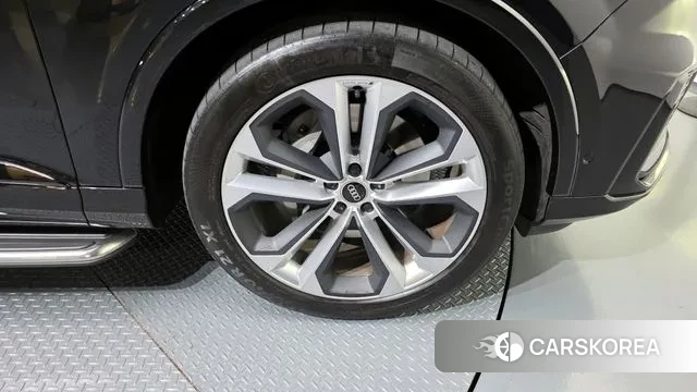 Audi Q7 (4M) id 3405641 из Кореи 15