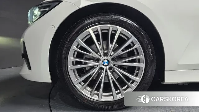 BMW 3 Series (G20) id 3777870 из Кореи 15