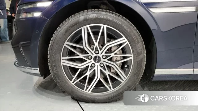 Genesis G90 (RS4) id 3629948 из Кореи 15