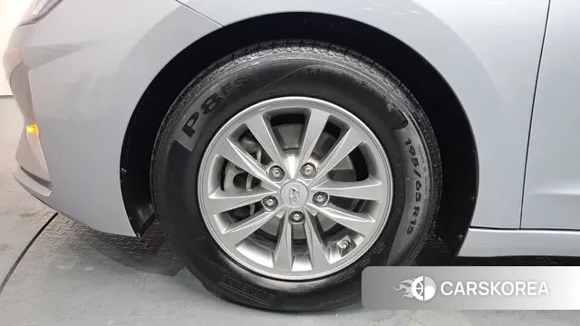 Hyundai The New Avante AD id 3612396 из Кореи 15