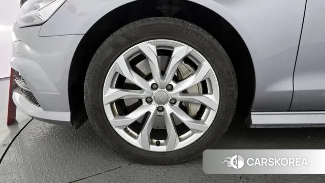 Audi New A6 id 3723564 из Кореи 15