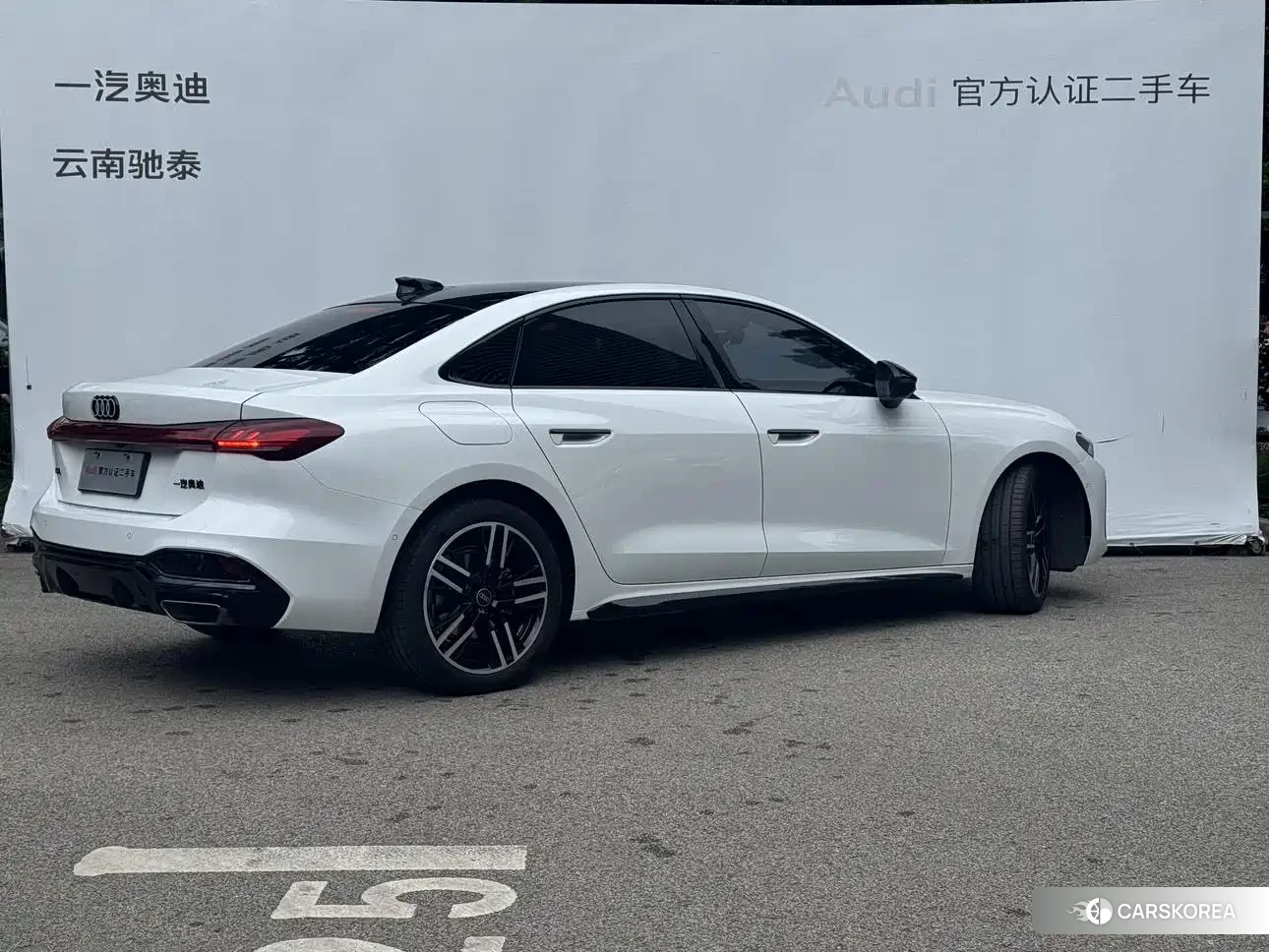 Audi A5L id 4539028 из Китая 21