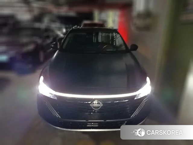 Nissan Teana 2026 Темно-серый из Китая, фото 5