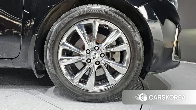 Kia The New Carnival id 3703338 из Кореи 15