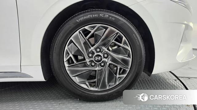 Hyundai The New Grandeur IG Hybrid id 4632212 из Кореи 15