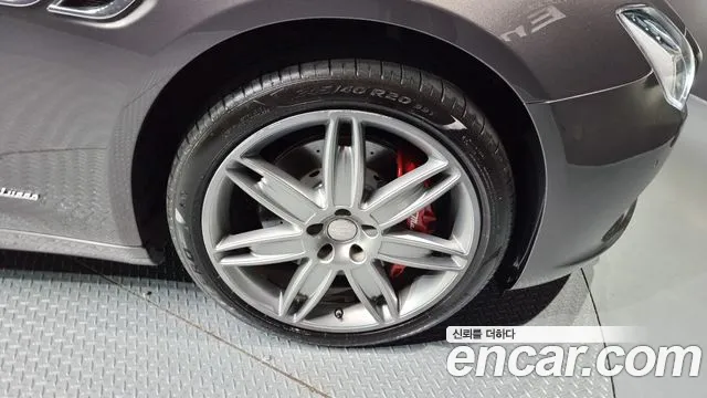 Maserati Quattroporte id 2834415 из Кореи 15