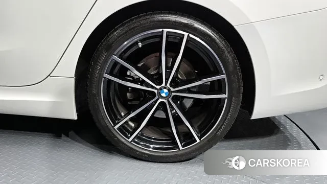 BMW 3 Series (G20) id 2959464 из Кореи 15