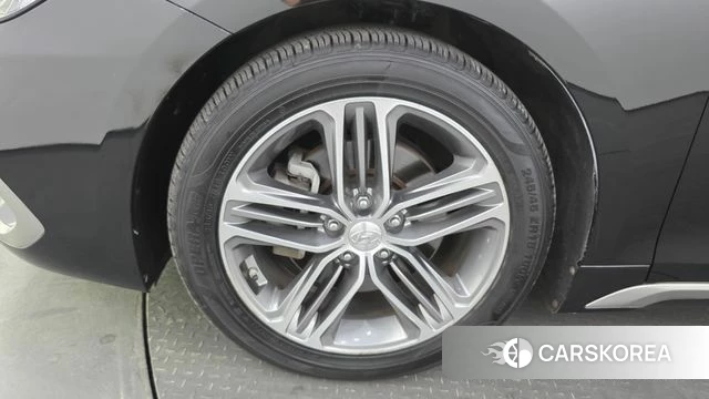 Hyundai Grandeur IG id 4371577 из Кореи 25