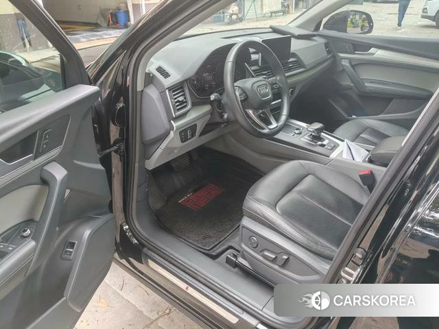 Audi Q5L id 4209607 из Китая 7