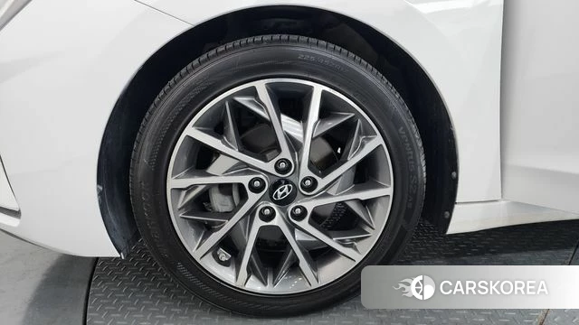 Hyundai The New Avante AD id 4557272 из Кореи 27