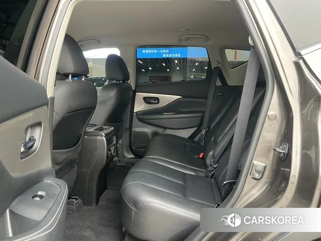 Nissan Loulan id 4261819 из Китая 11