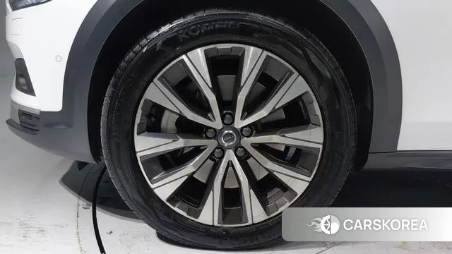 Volvo V90 Cross-Country id 3421771 из Кореи 15