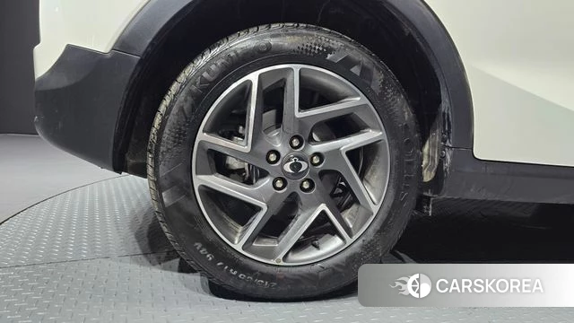 Ssangyong The New Tivoli id 4645478 из Кореи 25