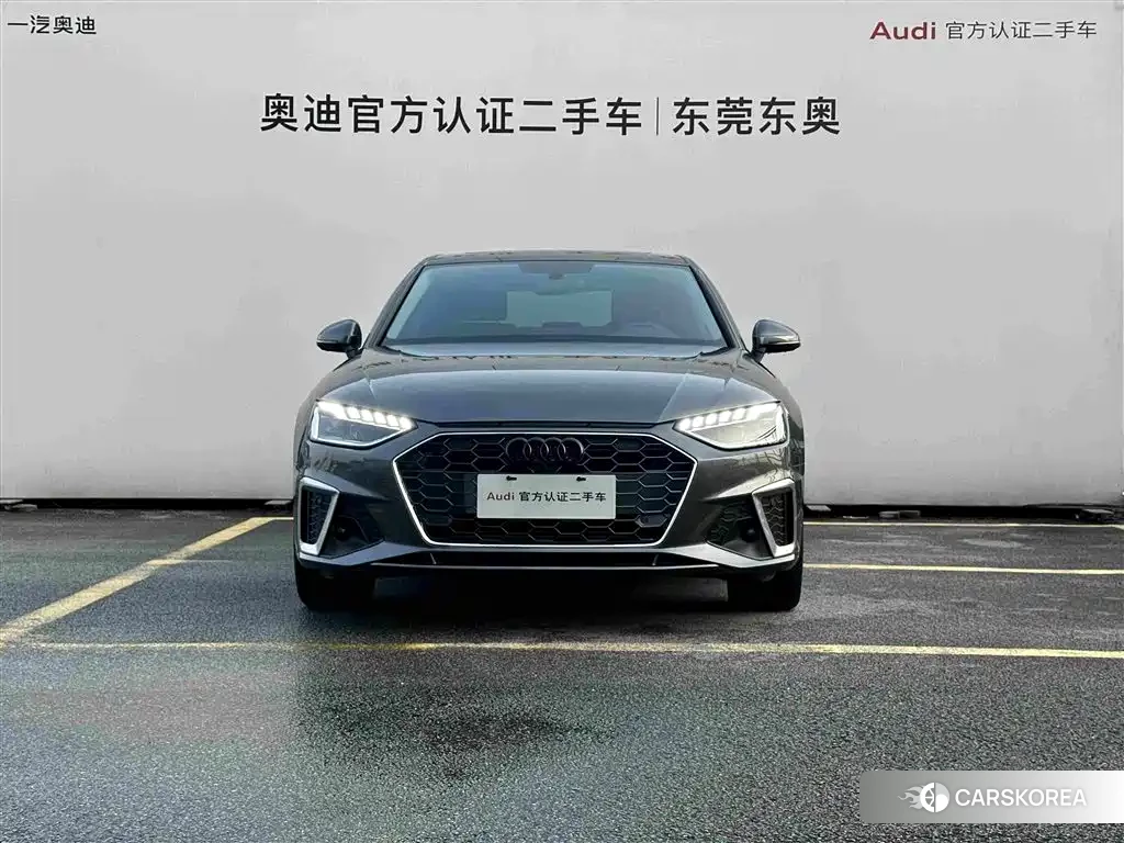 Audi A4L 2022 Silver/gray из Китая, фото 6