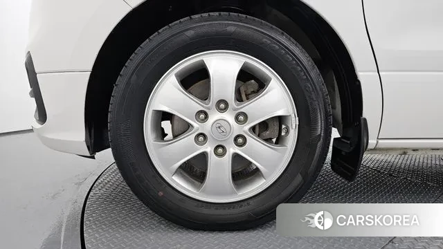 Hyundai The New Grand Starex id 3428393 из Кореи 15