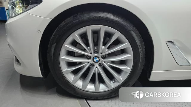 BMW 5 Series (G30) id 4652347 из Кореи 26