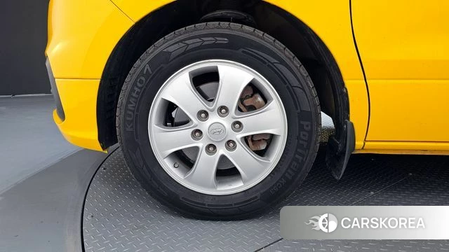 Hyundai The New Grand Starex id 4317617 из Кореи 27