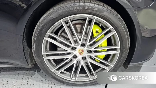 Porsche Panamera (971) id 3368689 из Кореи 15