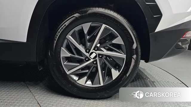 Hyundai The New Tucson (NX4) id 3512681 из Кореи 15