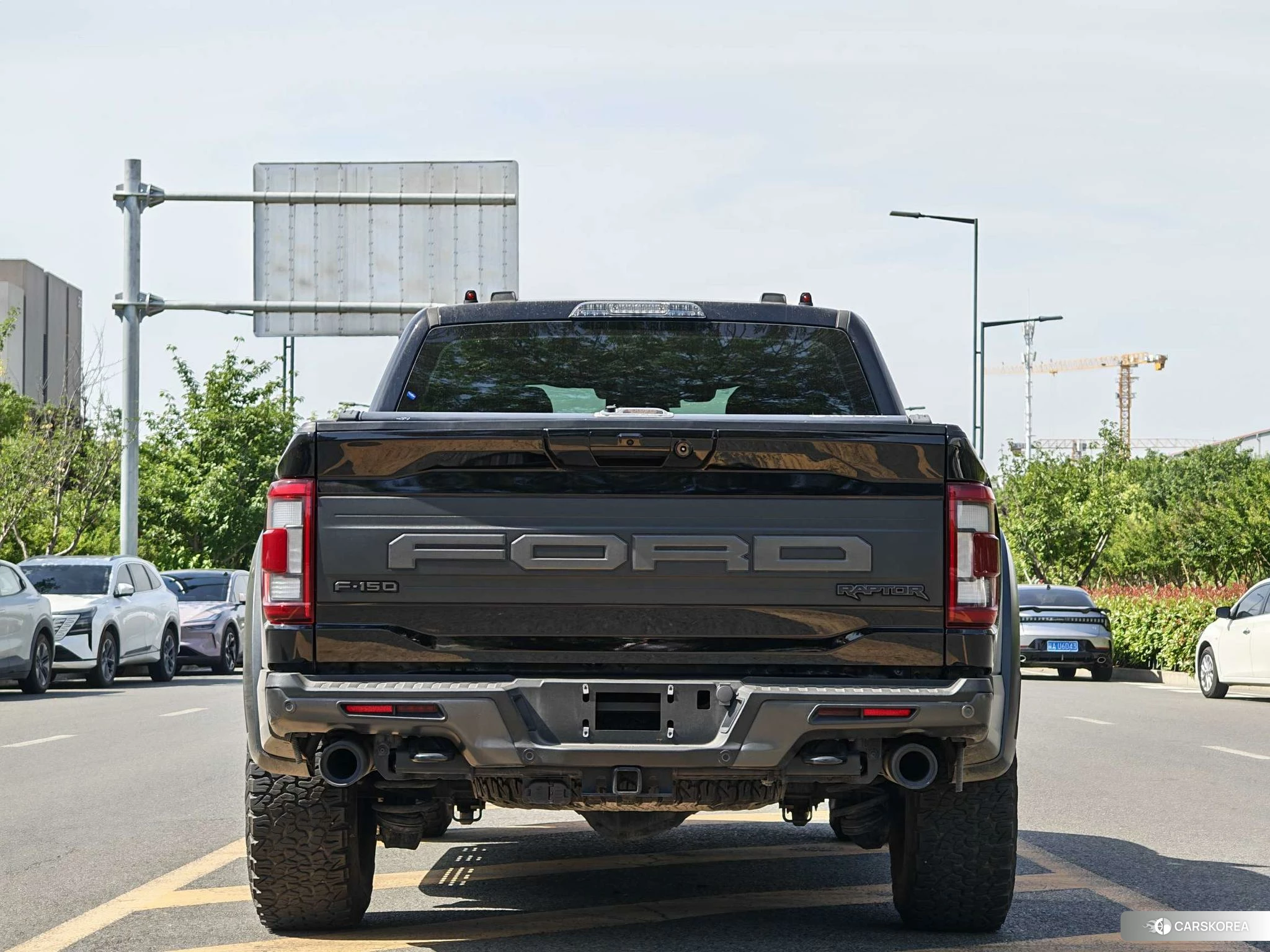Ford F-150 Raptor 2023 Черный из Китая, фото 5